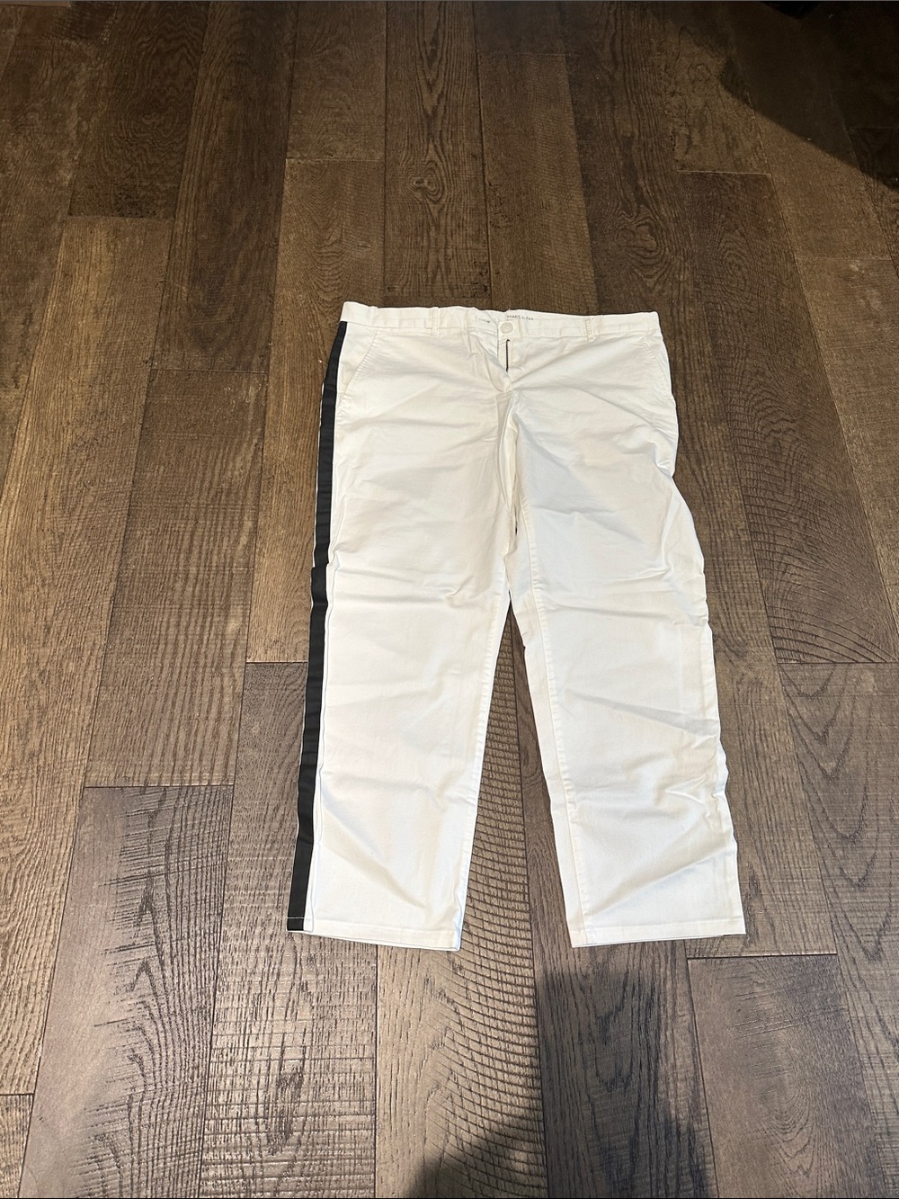 Women White Side-Stripe Pants
